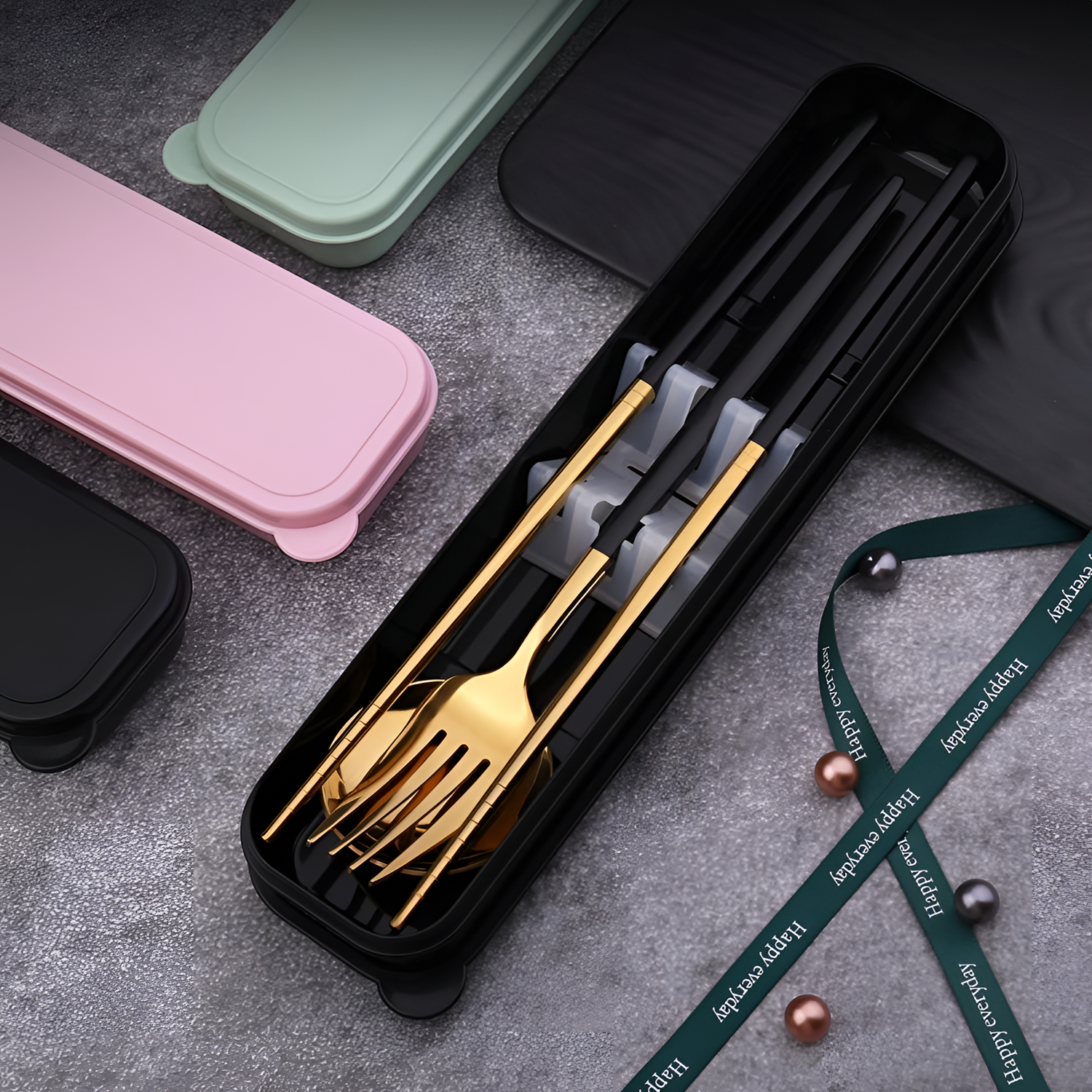 Arya Portable Stainless Steel Flatware Set | Dining | NordicAbode.com