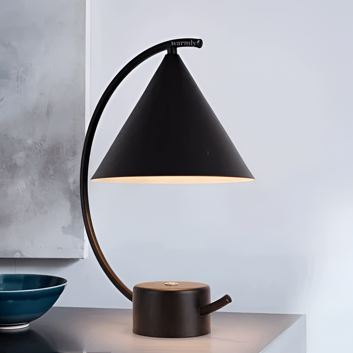 Kizzy Modern Art Deco Desk Lamp | Lighting | NordicAbode.com