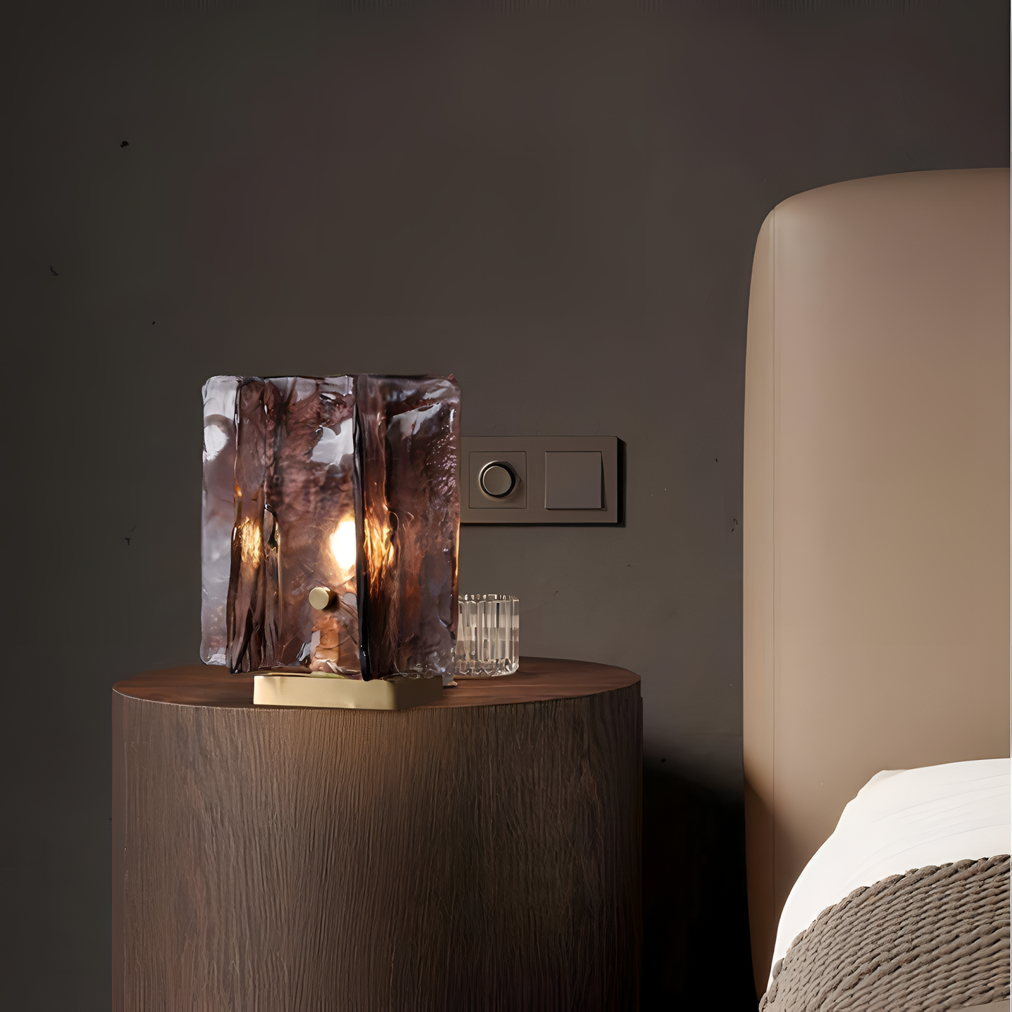 Russet Nordic Bronze Table Lamp | Lighting | NordicAbode.com