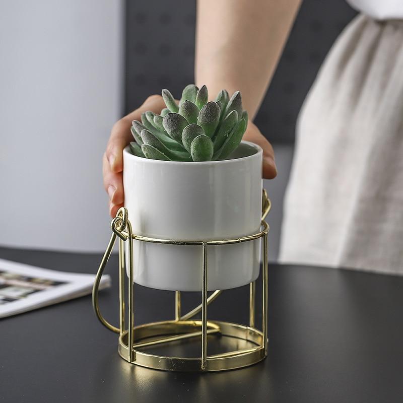 Pot In Golden Basket - Nordic Side - 