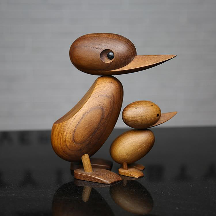 Wooden Duck And Duckling Decor