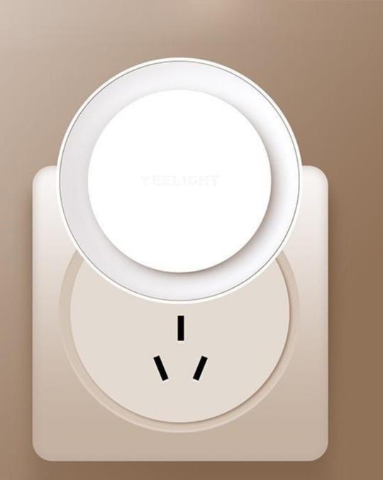 Anouk - Smart Wall Plug Light - Nordic Side - 