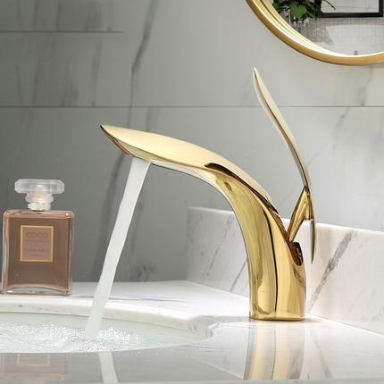 Harvey - Luxury Bathroom Faucet - Nordic Side - 03-14, modern-pieces