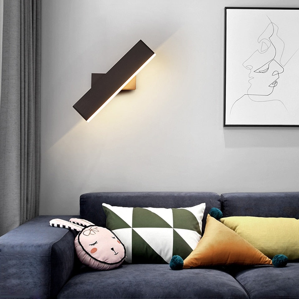 Modern Rotating Wall Lamp