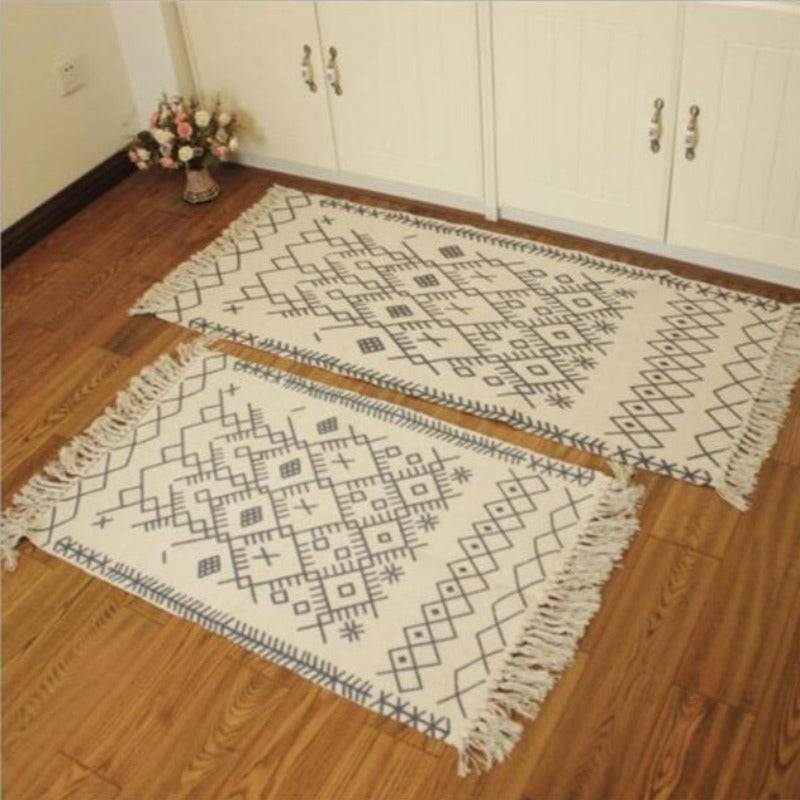 Murray Ivory Tassel Carpet