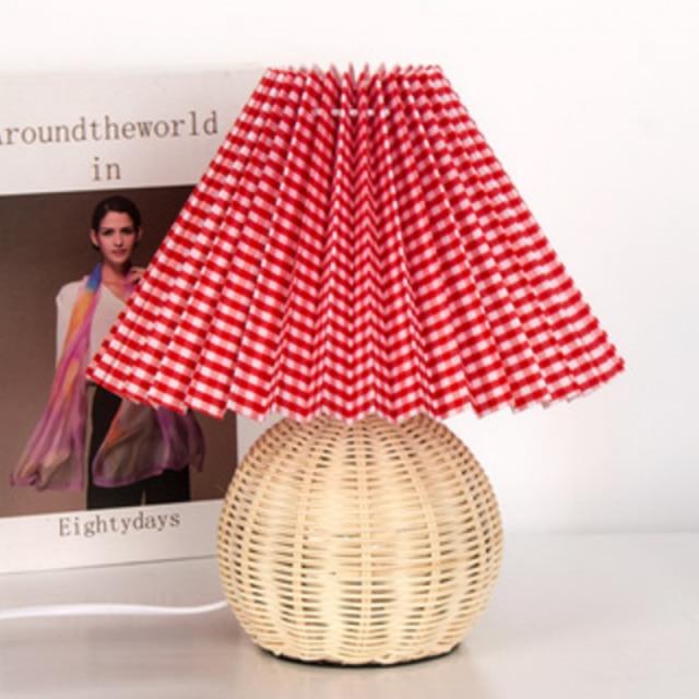 Vintage Rattan Table Lamp - Natural Materials