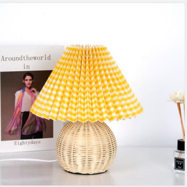 Vintage Rattan Table Lamp - Natural Materials