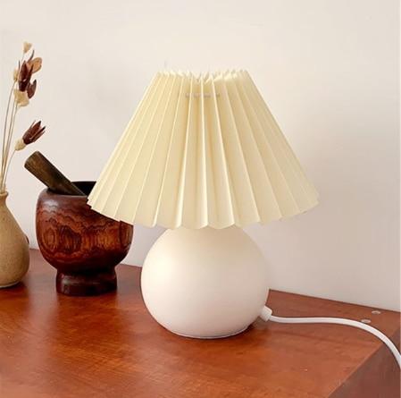 Vintage Rattan Table Lamp - Natural Materials