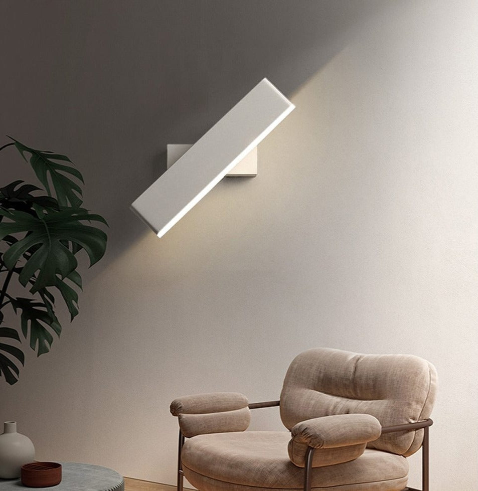 Modern Rotating Wall Lamp