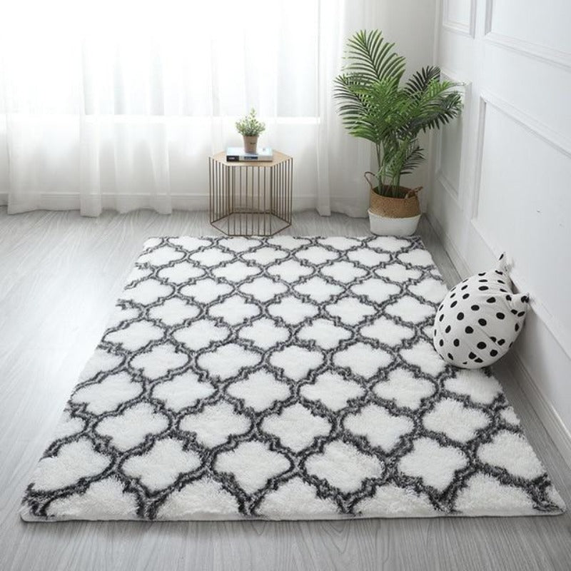 Belconnen Handmade Porcelain Clover Rug