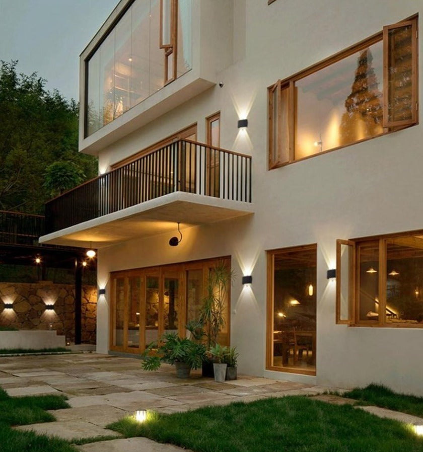 Veena - Outdoor LED Wall Light