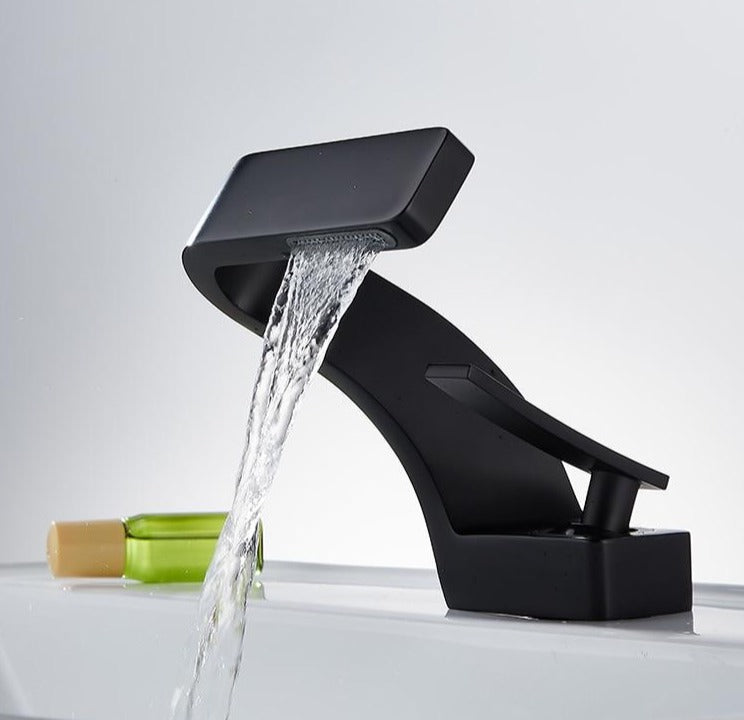 Titan - Modern Curved Faucet