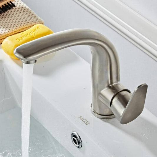 Victor - Classic Curved Bathroom Faucet