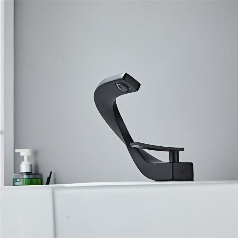 Vern - Curved Bathroom Faucet