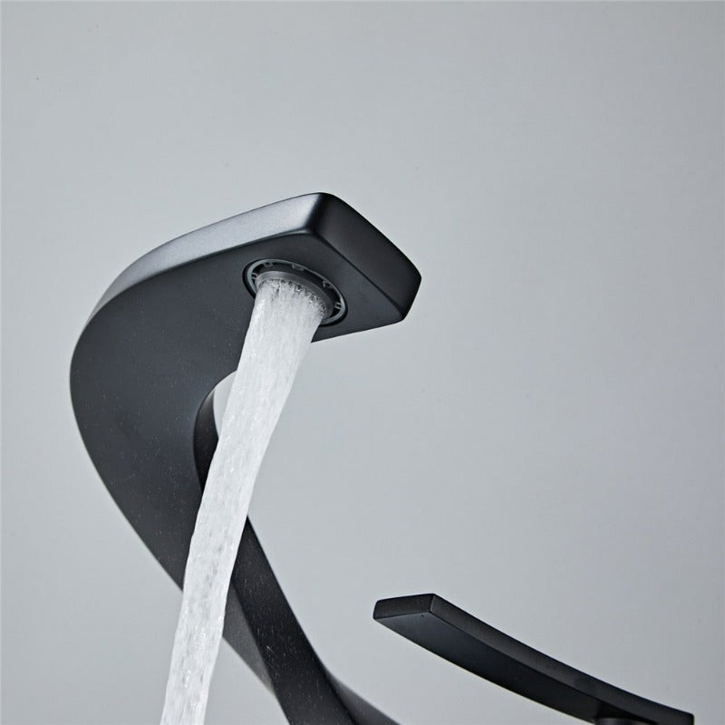 Vern - Curved Bathroom Faucet