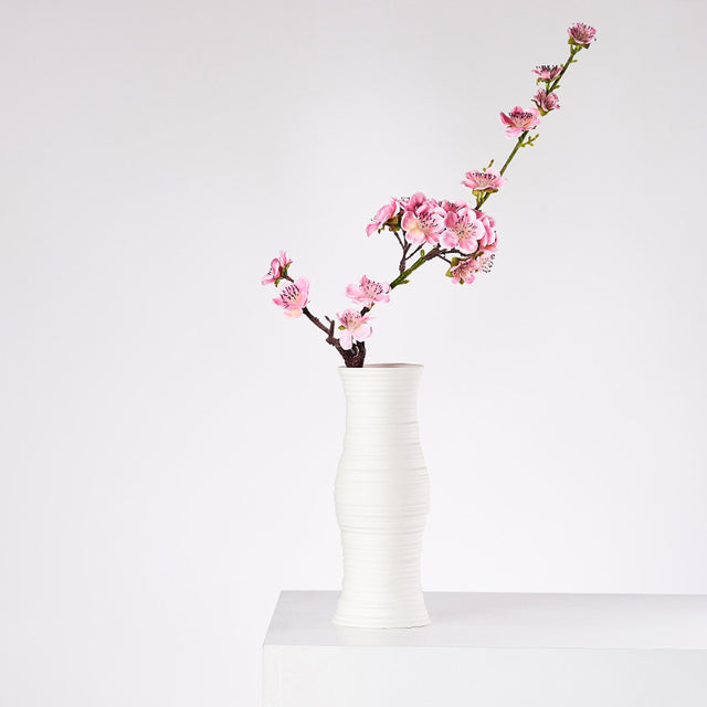 White Ceramic Nordic Flower Vase