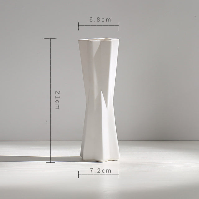 White Ceramic Nordic Flower Vase