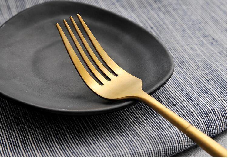 1 Pc Gold Metal Cutlery - Nordic Side - 