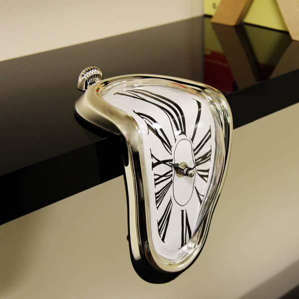 Melting Clock Unique Home Decor