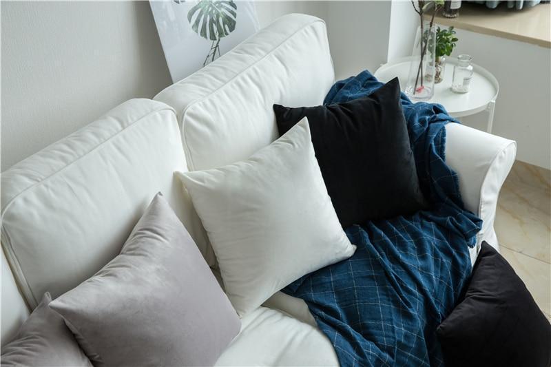 Silky Velvet Cushion Cover - Nordic Side - 