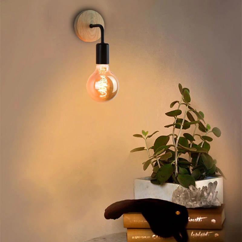 Moray Elegant Metal Wall Sconce