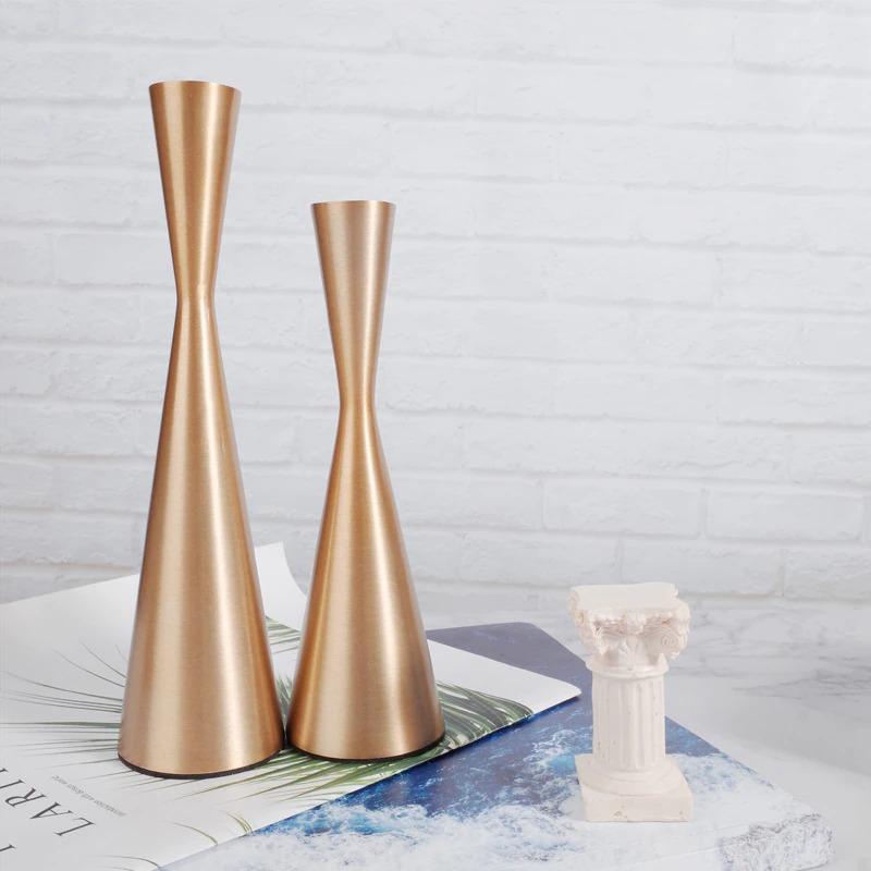 Valinhos Golden Metal Candlesticks - Valinhos Collection