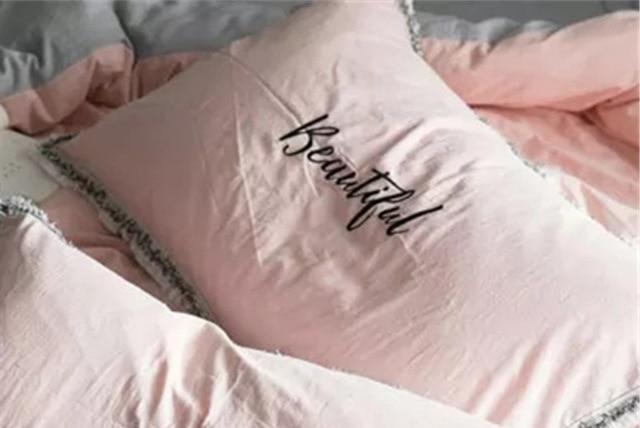 Hello Beautiful Bedding Pillow Case - Nordic Side - not-hanger