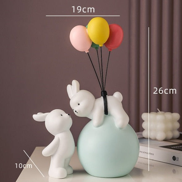 Balloon White Bear/Rabbit Figurines