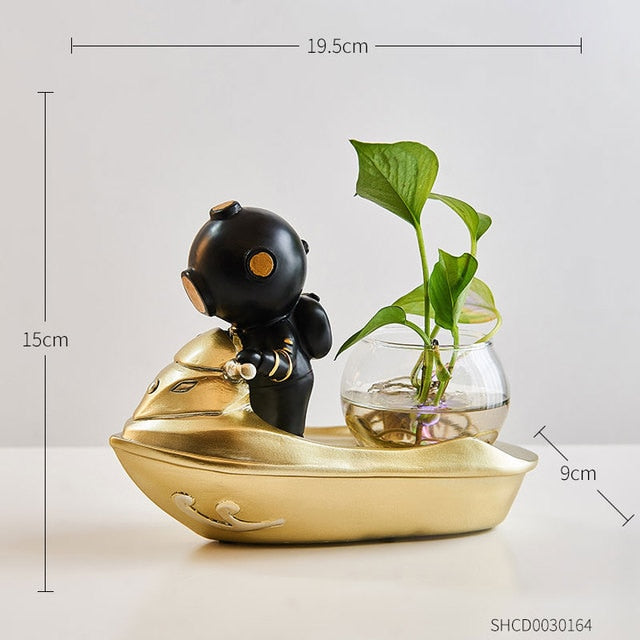 Astronaut Hydroponic Vase