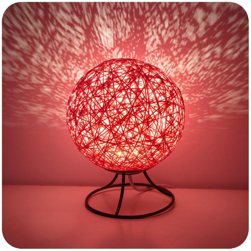 Globo Table Lamp - Nordic Side - 