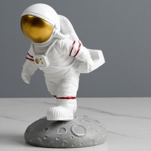 Astronaut Resin Phone Stand