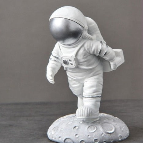 Astronaut Resin Phone Stand